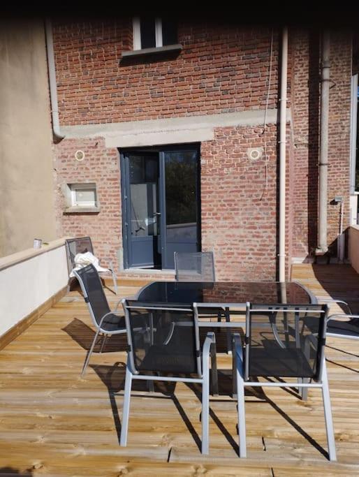 Agreable Maison Avec Parking Gratuit Apartment Amiens Exterior photo